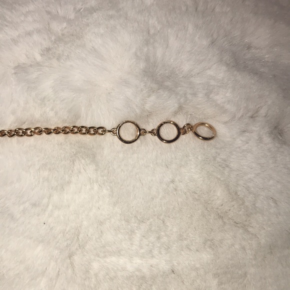 Swarovski rose gold plaque toggle bracelet - Picture 6 of 7